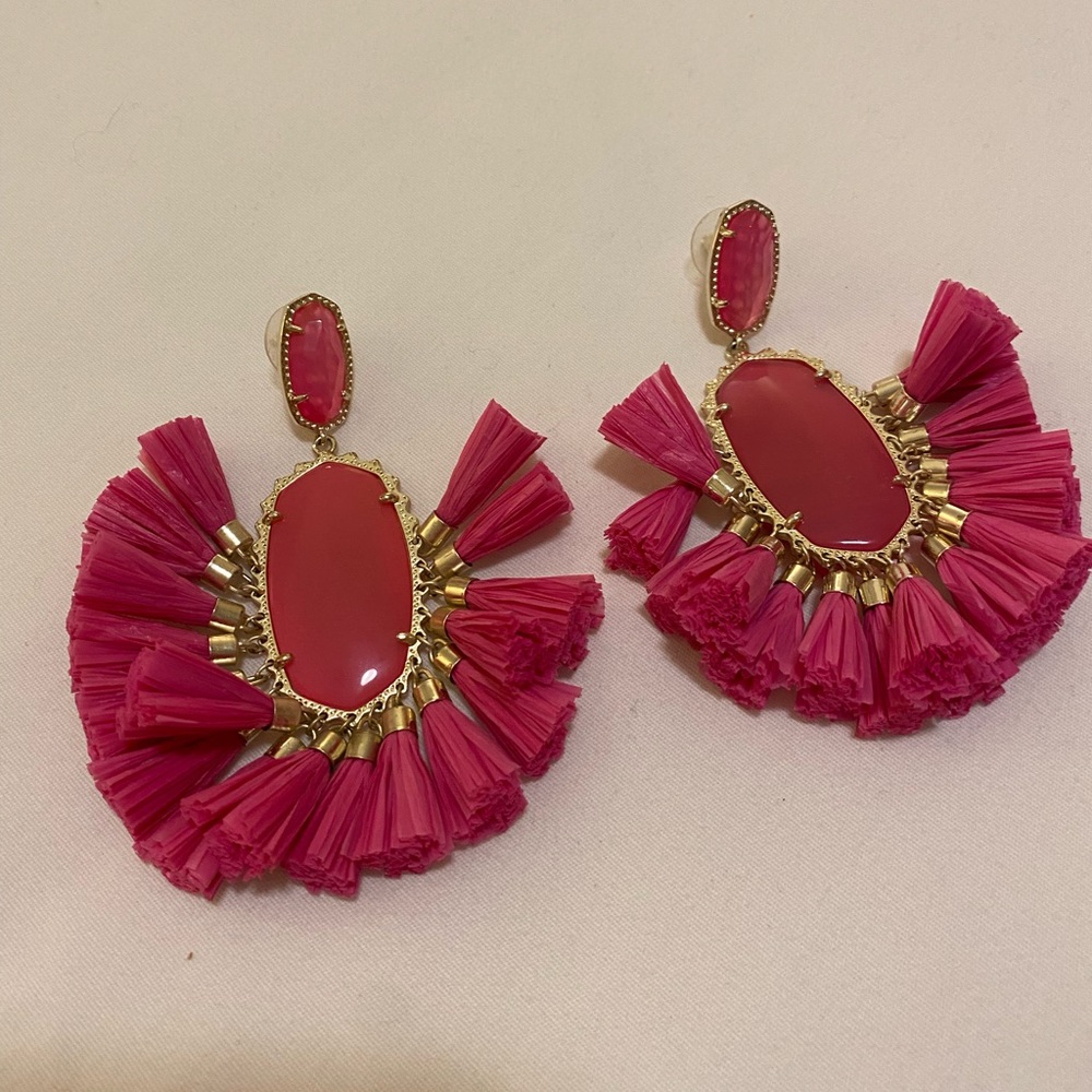 Kendra Scott Christina Earrings in magenta